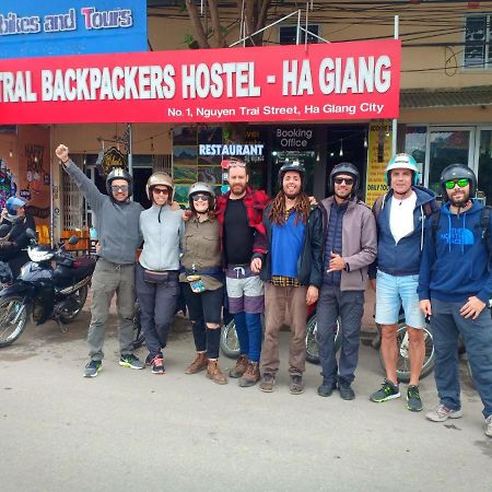 Central Backpackers Hostel Ha Giang Luaran gambar