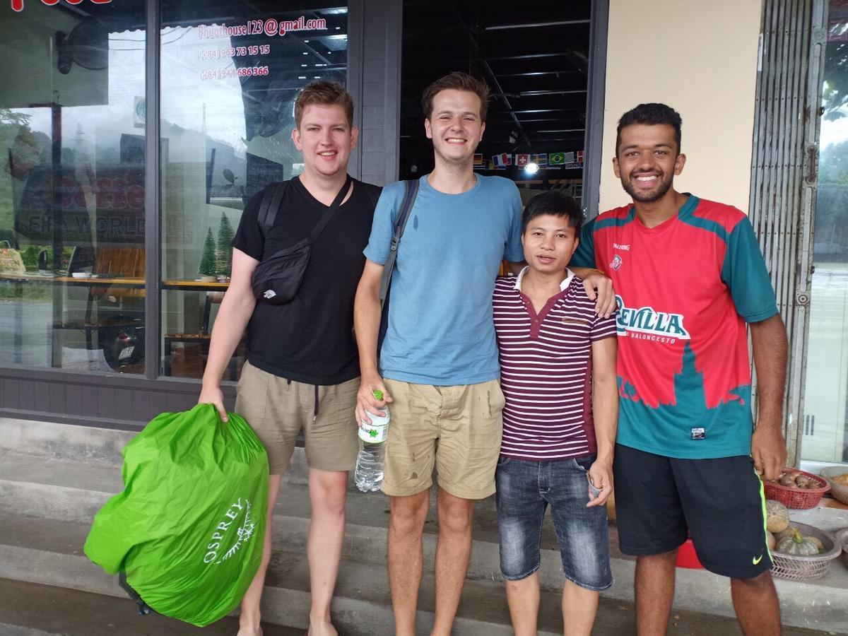 Central Backpackers Hostel Ha Giang Luaran gambar
