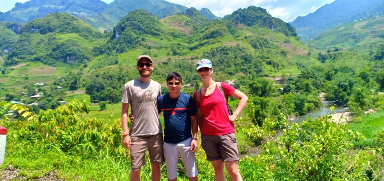 Central Backpackers Hostel Ha Giang Luaran gambar