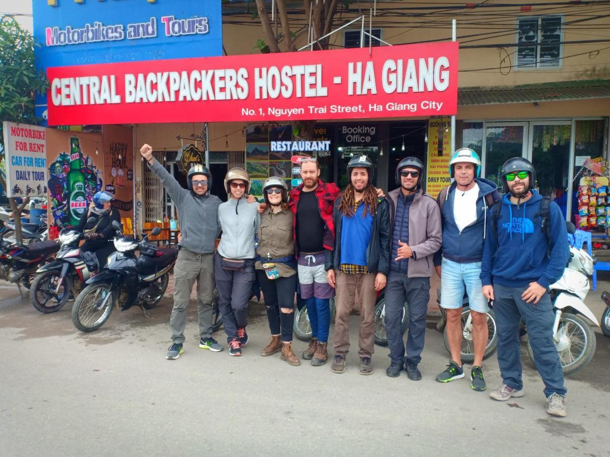 Central Backpackers Hostel Ha Giang Luaran gambar