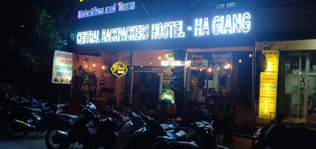 Central Backpackers Hostel Ha Giang Luaran gambar