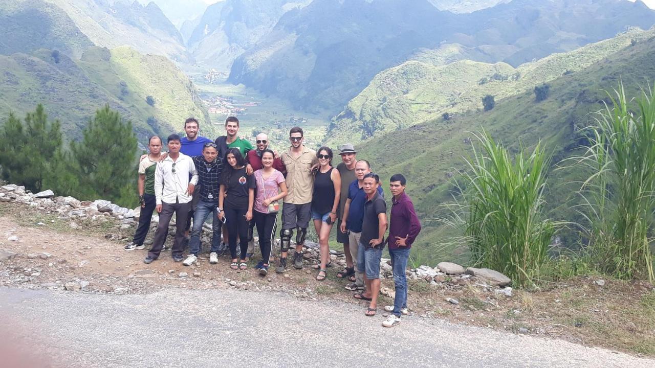 Central Backpackers Hostel Ha Giang Luaran gambar