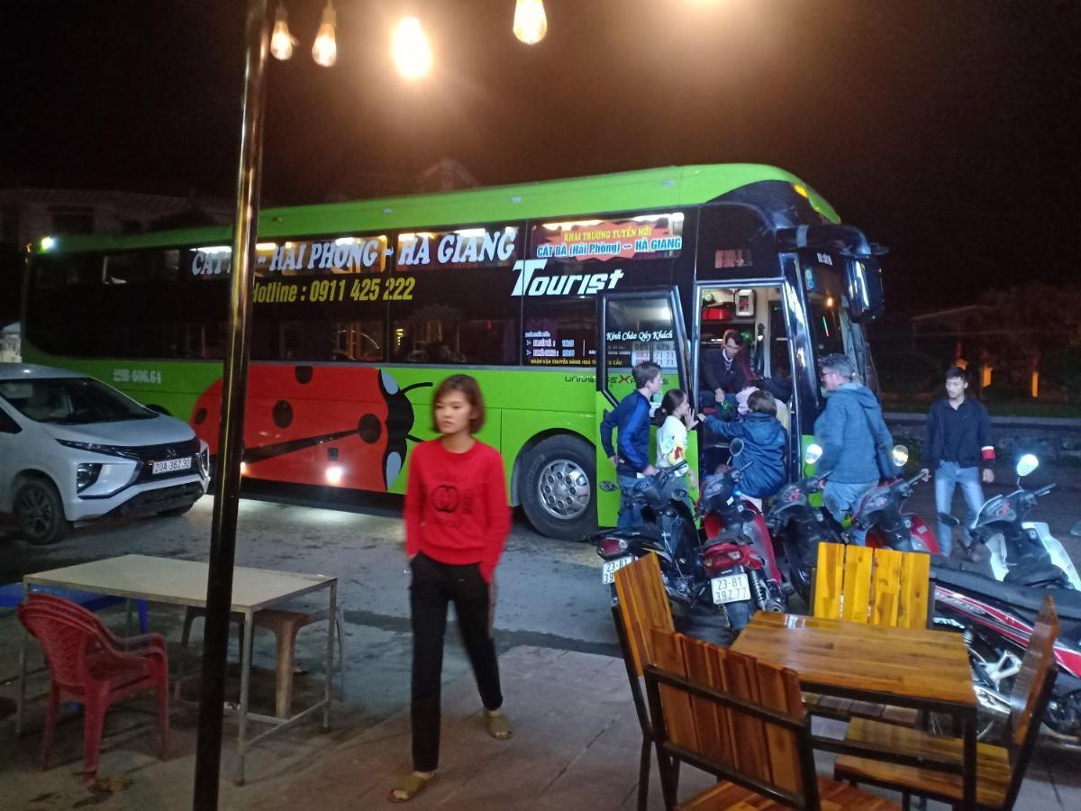 Central Backpackers Hostel Ha Giang Luaran gambar