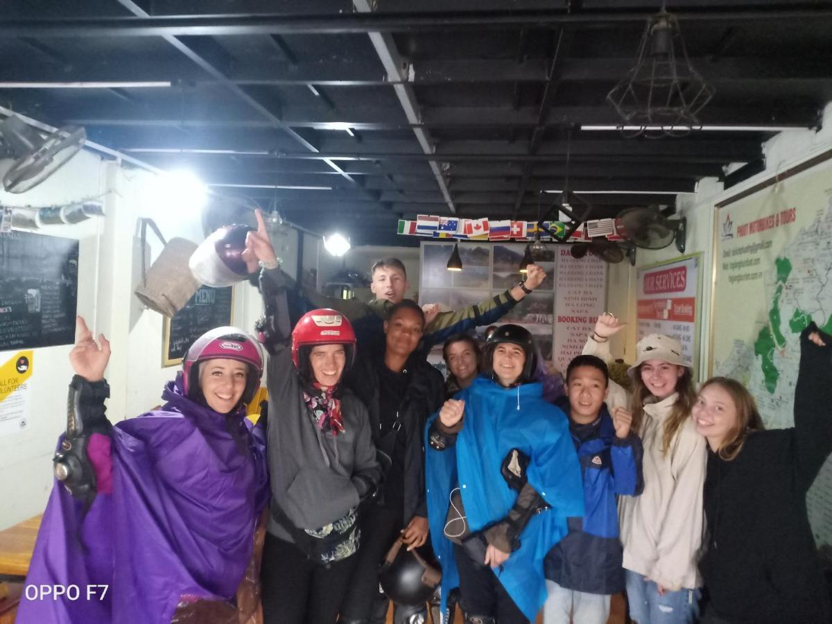 Central Backpackers Hostel Ha Giang Luaran gambar