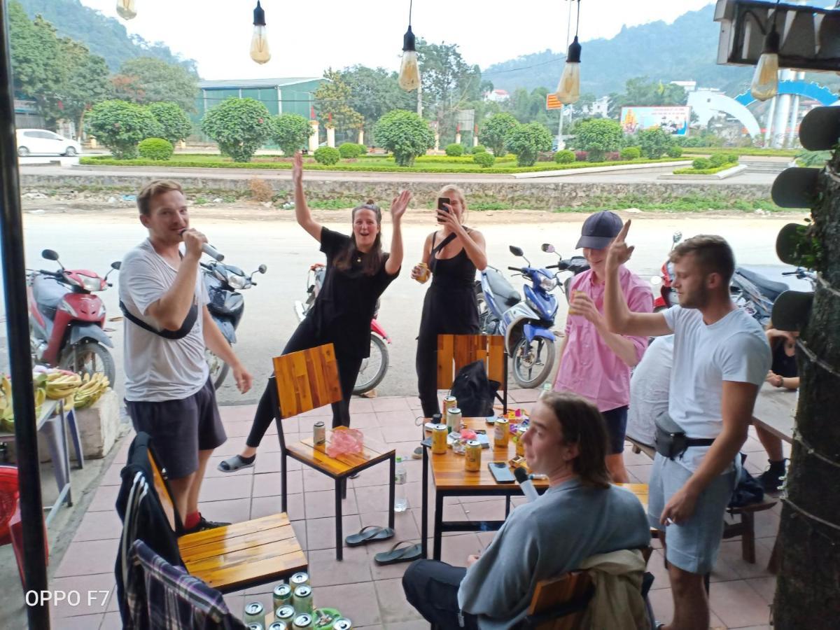Central Backpackers Hostel Ha Giang Luaran gambar